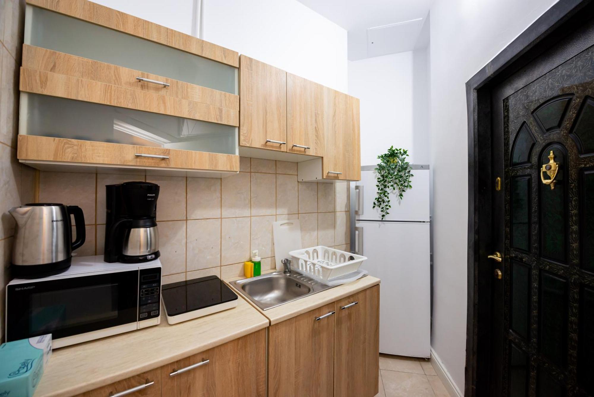Ideal Accommodation City Center ブカレスト エクステリア 写真