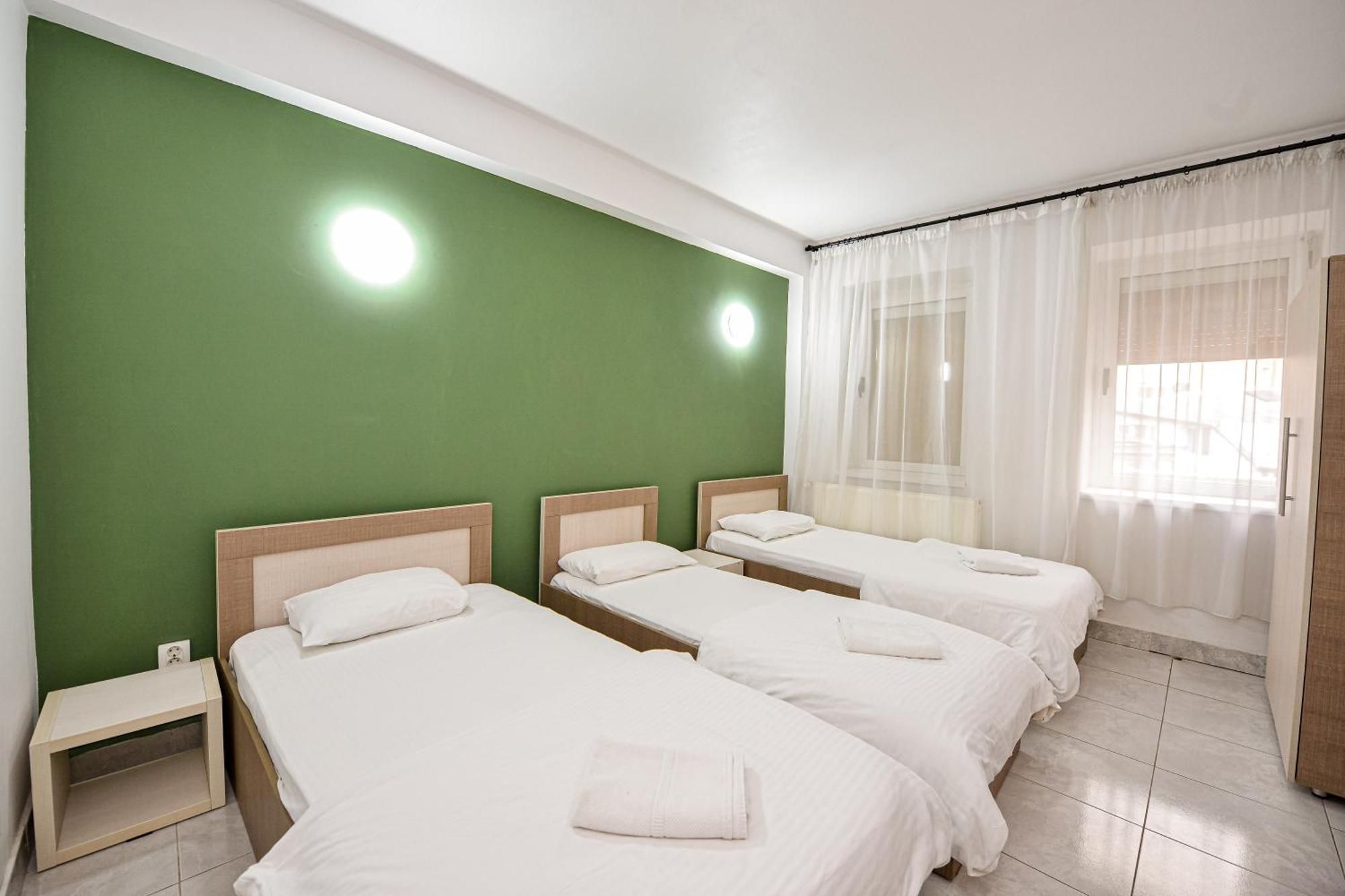Ideal Accommodation City Center ブカレスト エクステリア 写真